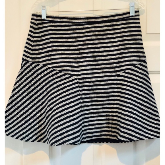 J. Crew Dresses & Skirts - 🔘NEW JCrew Fit&Flare Skirt